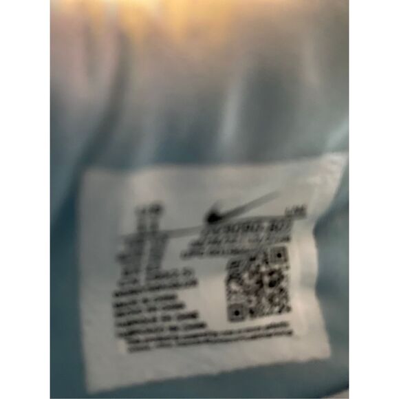 Nike men’s unknwn XX message in a bottle LeBron sneakers 11 main image 7